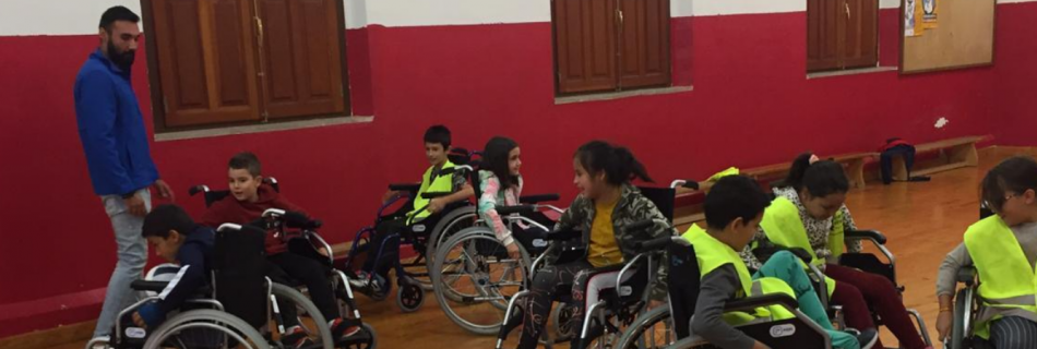 Participantes de la jornada Deporte y Discapacidad en Palencia