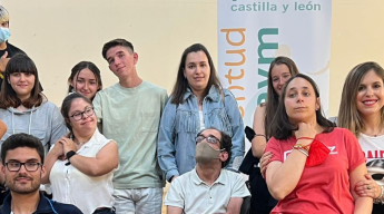 Fiesta de fin de curso en el Viernes Joven de ASPAYM Castilla y León